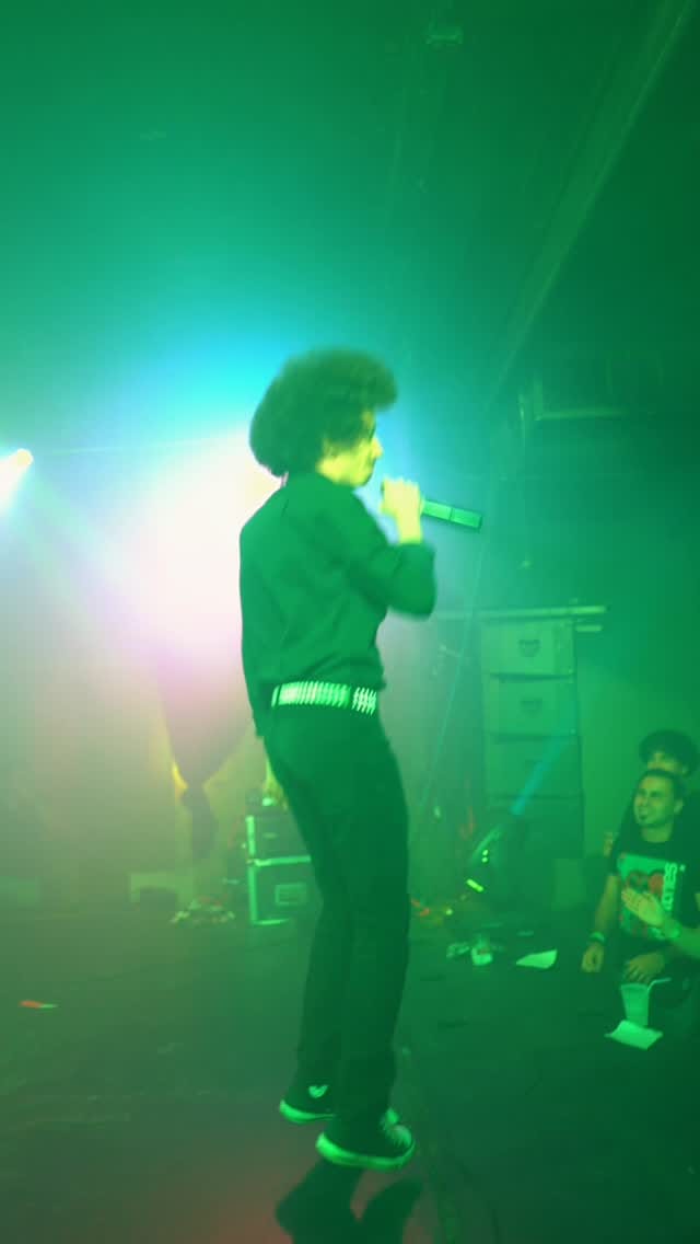 Post 10 by Bencore on Instagram (video)