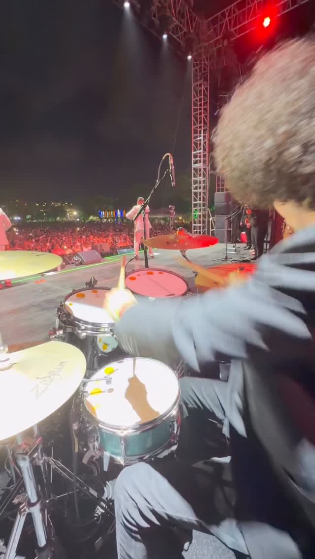 Post 5 by Bencore on Instagram (video)