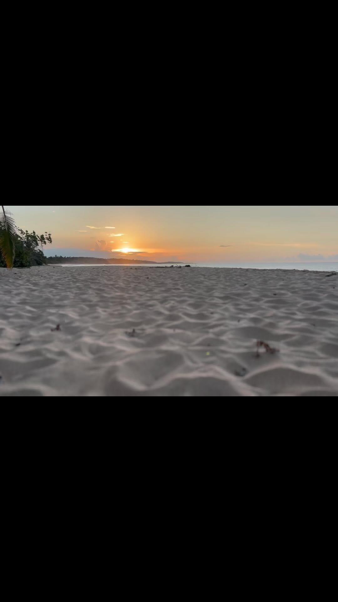 Post 1 by El 4 Letras-Arkitectoberbal on Instagram (video)