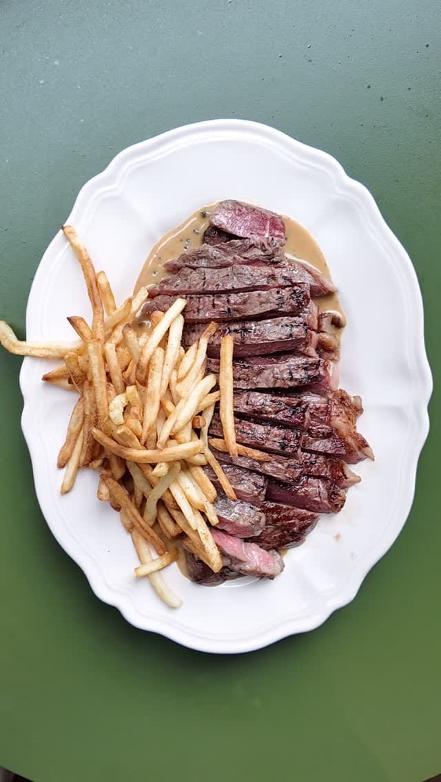 Post 8 by Stay for Lunch on Instagram (video)