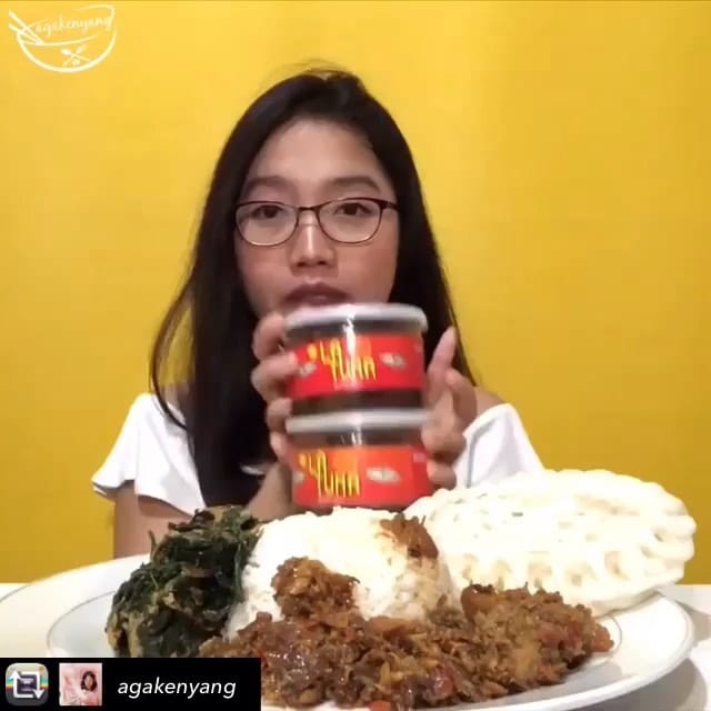 Post 10 by LATUNA OFFICIAL on Instagram (video)