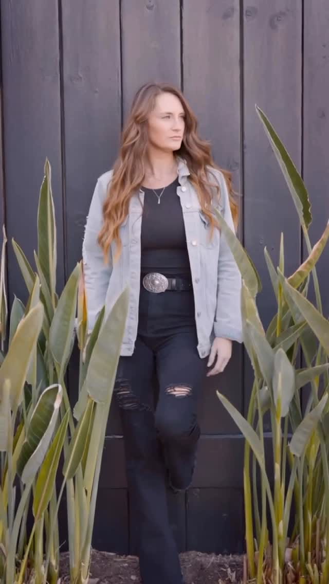 Post 10 by Ashley Felton on Instagram (video)