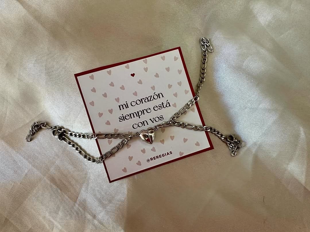 Post 10 by REREGIAS🧡 on Instagram (carousel)
