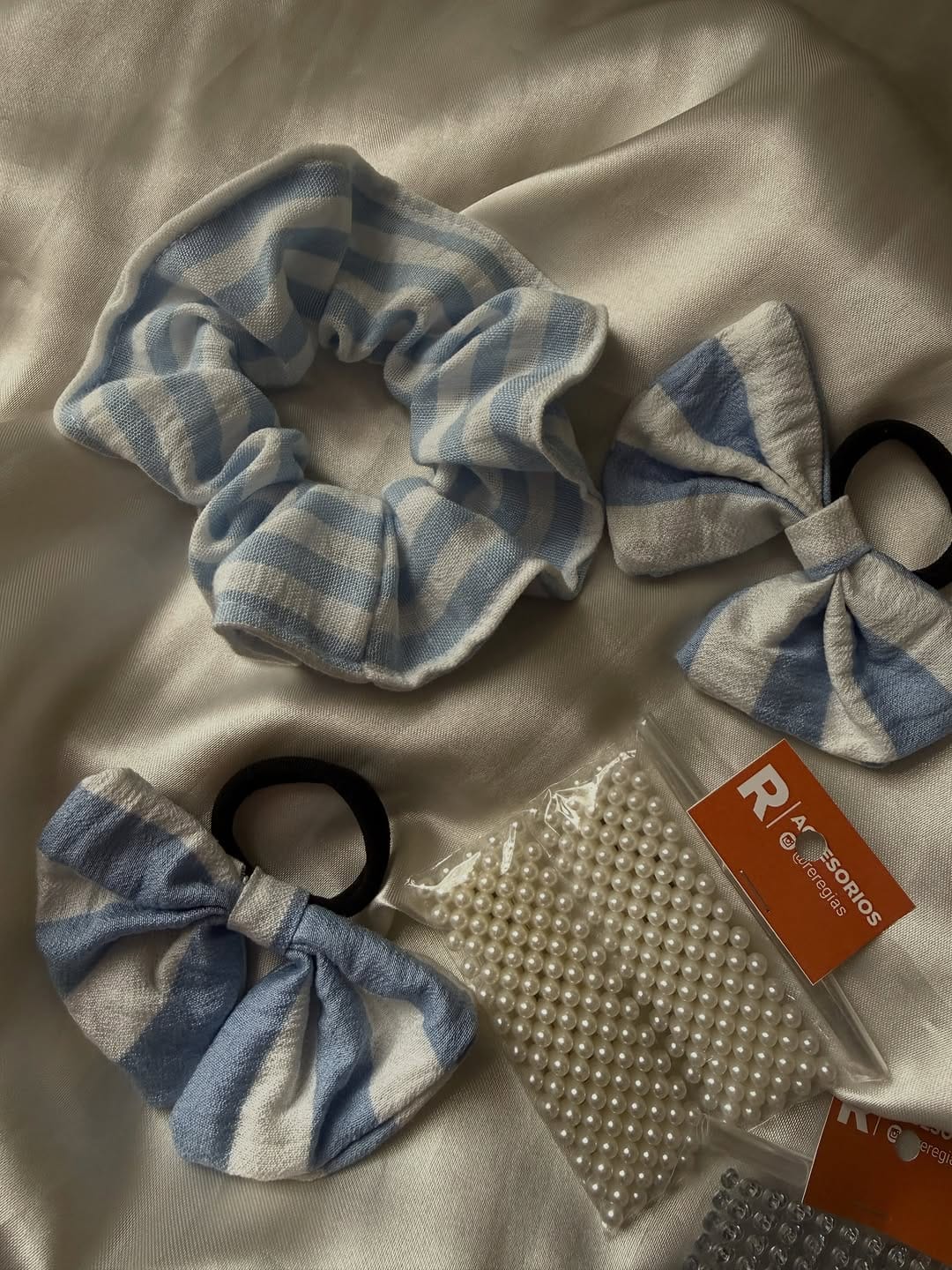 Post 3 by REREGIAS🧡 on Instagram (carousel)