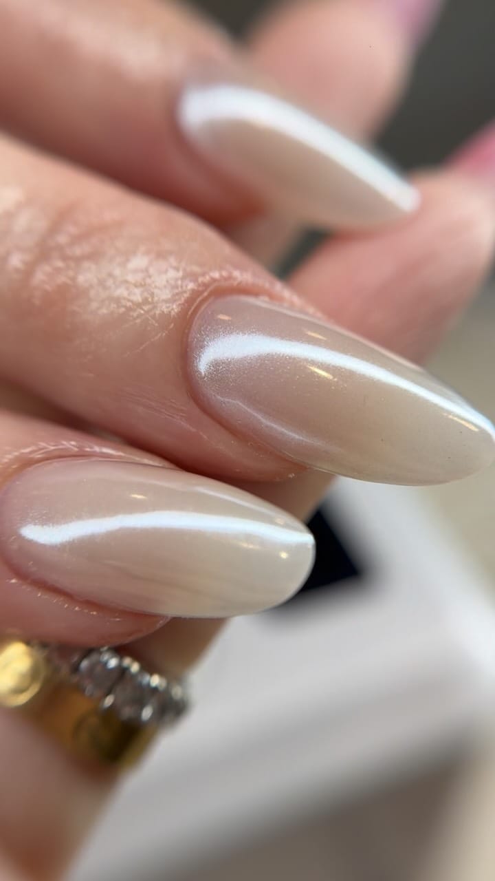 Post 6 by Thi Nhu Quynh Ninh on Instagram (video)