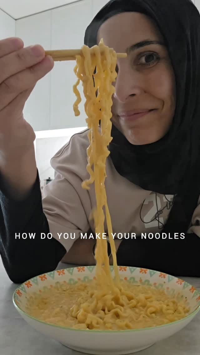 Post 3 by Samira El Khafir on Instagram (video)