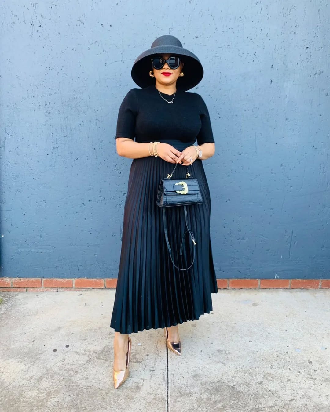 Post 10 by The Bag Lady on Instagram (image)