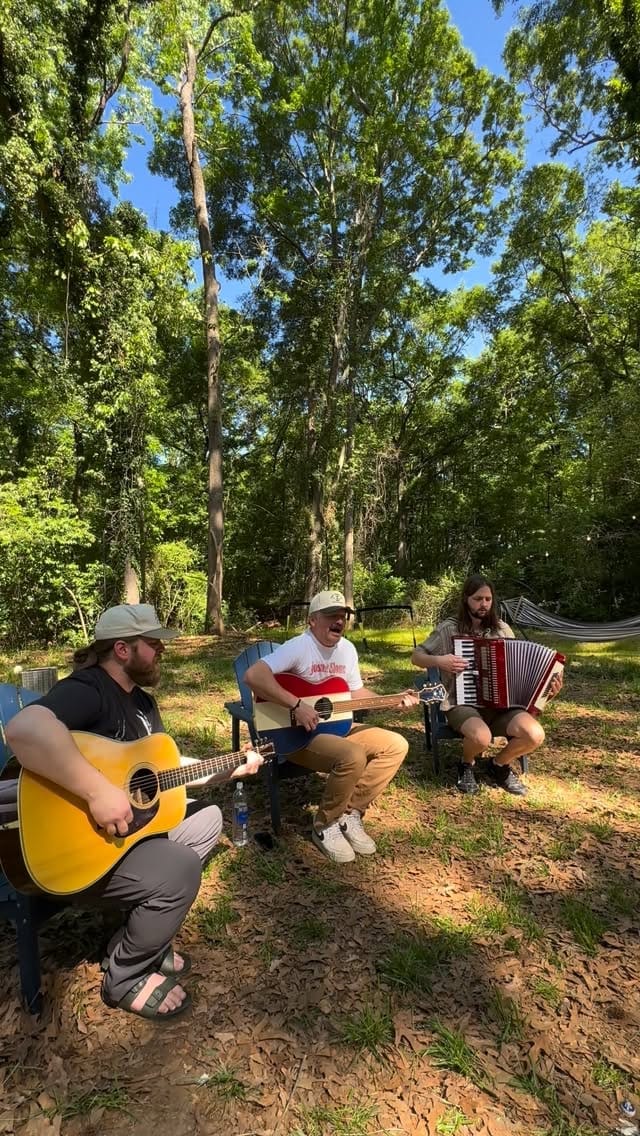 Post 6 by Grady Spencer and The Vegabonds on Instagram (video)