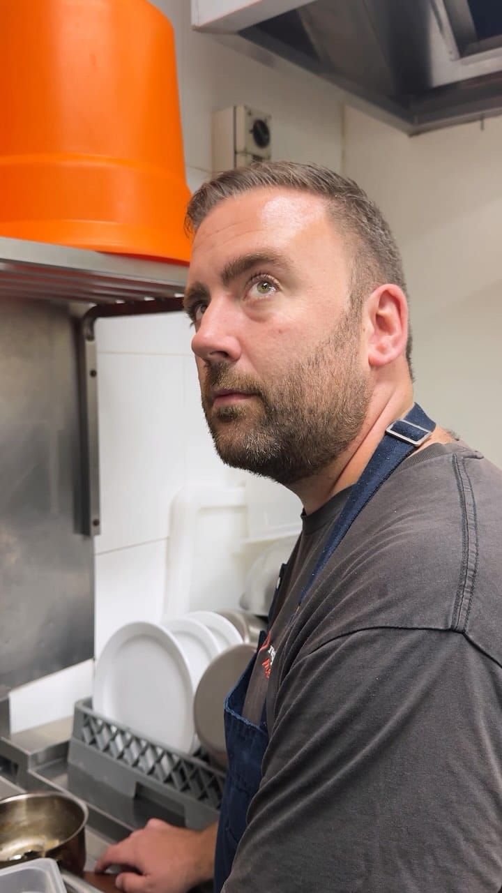 Post 5 by RecipeTin Meals on Instagram (video)