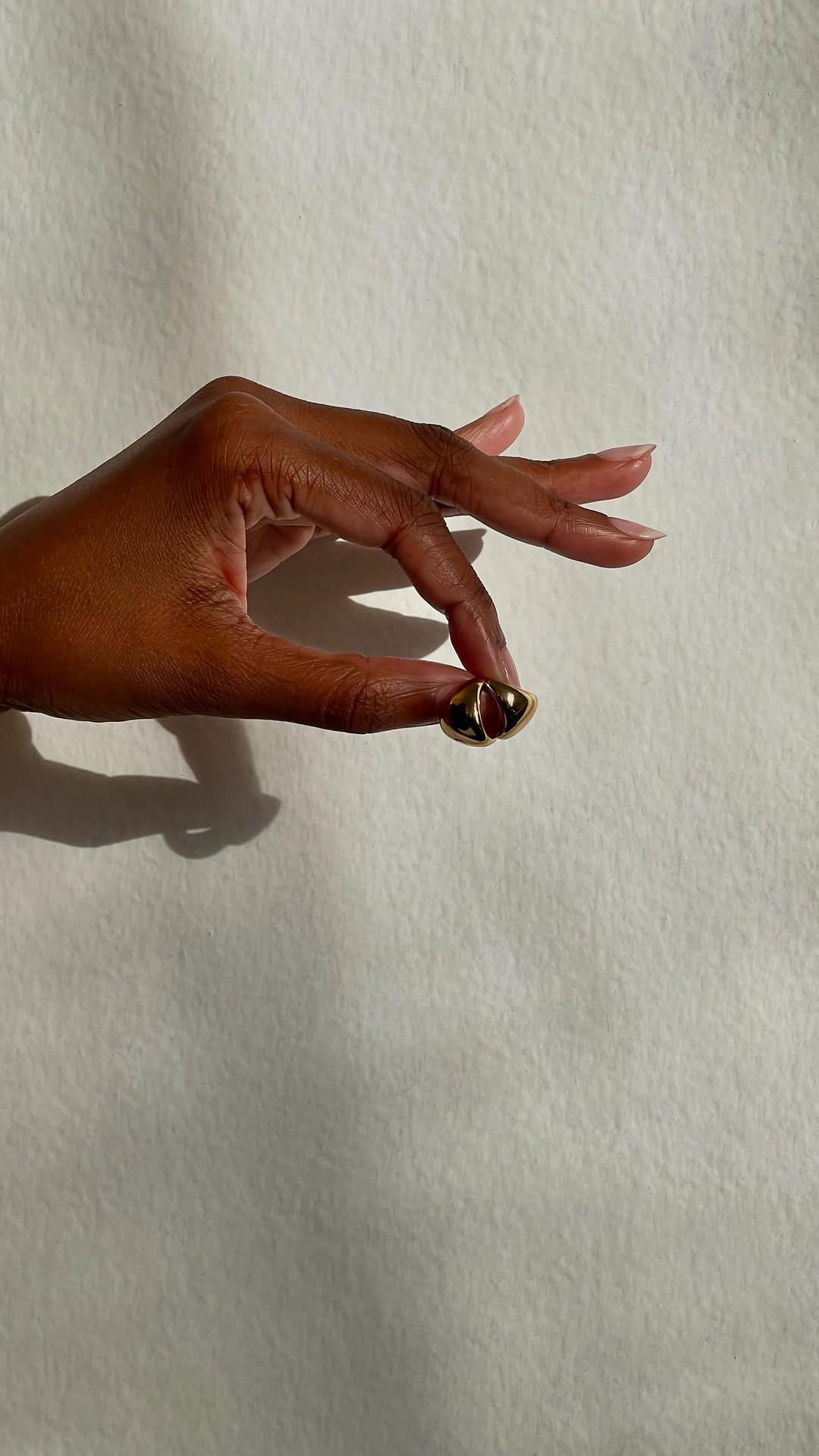 Post 6 by Australian Gifts & Jewellery Brand on Instagram (video)