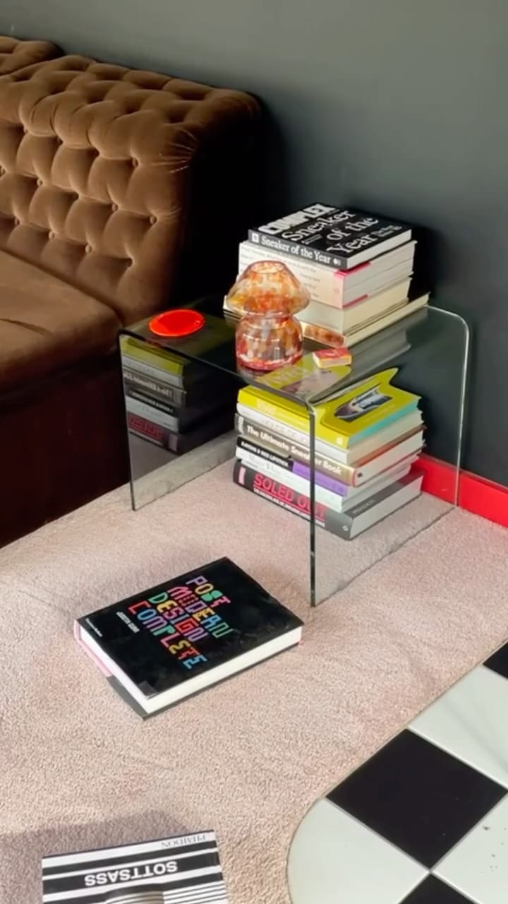 Post 3 by CNTNR on Instagram (video)