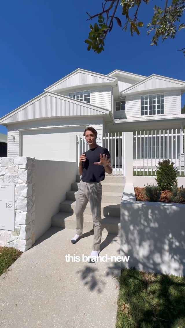 Post 10 by Ezzy Design & Construct on Instagram (video)