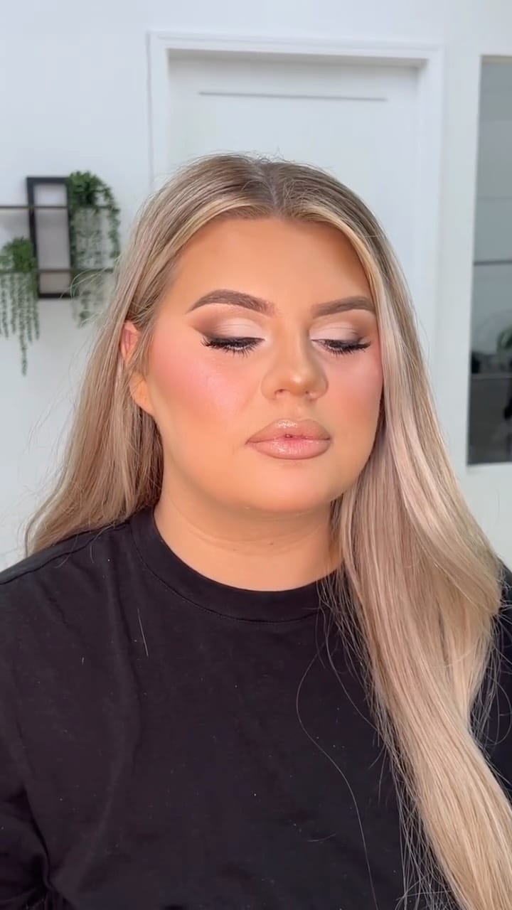 Post 2 by Beauty by Teara ꕤ Turlock Makeup Artist on Instagram (video)