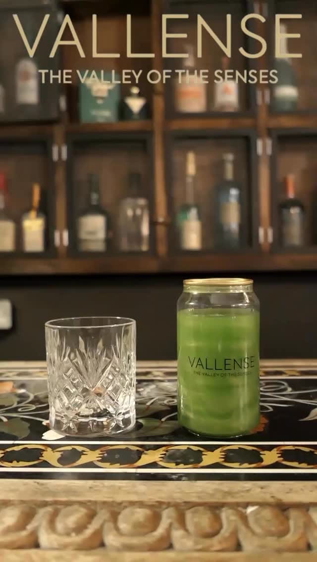 Post 3 by Vallense on Instagram (video)