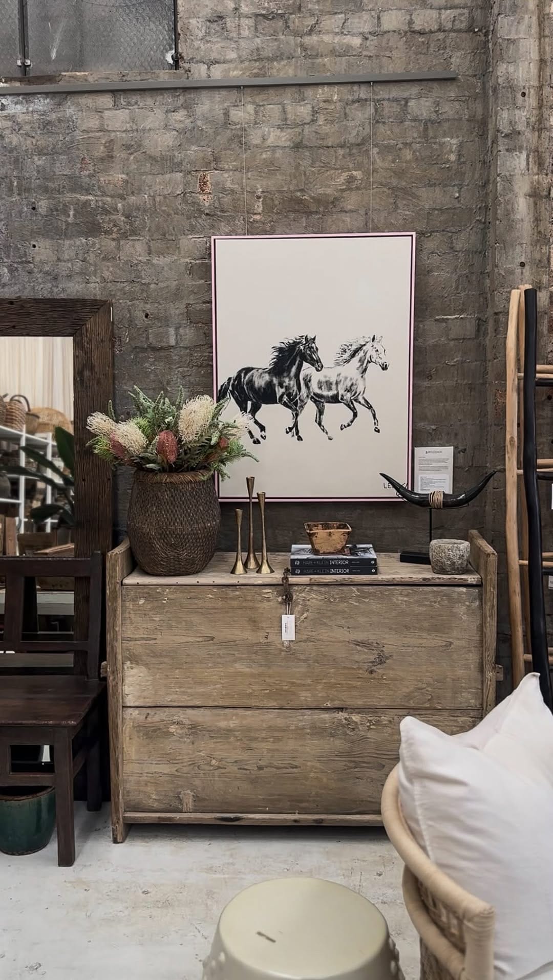 Post 6 by INTERIORS FROM WORLDS AWAY on Instagram (video)