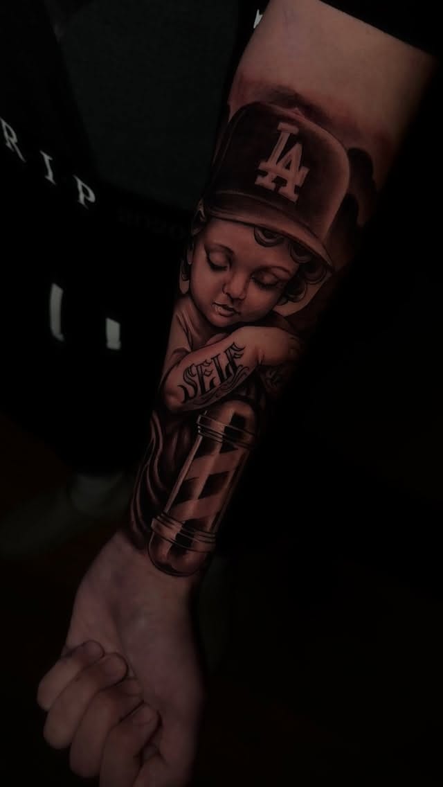 Post 3 by Michael Rivas🎨💉 on Instagram (video)