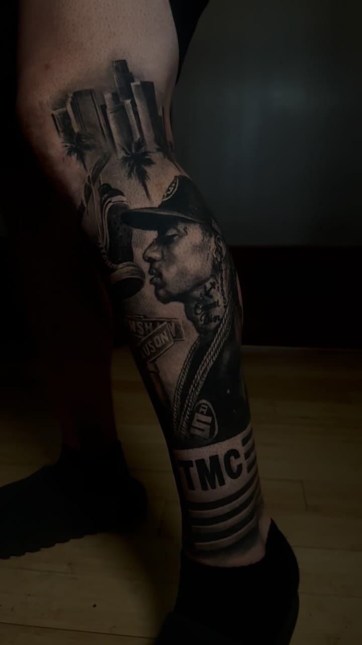 Post 4 by Michael Rivas🎨💉 on Instagram (video)
