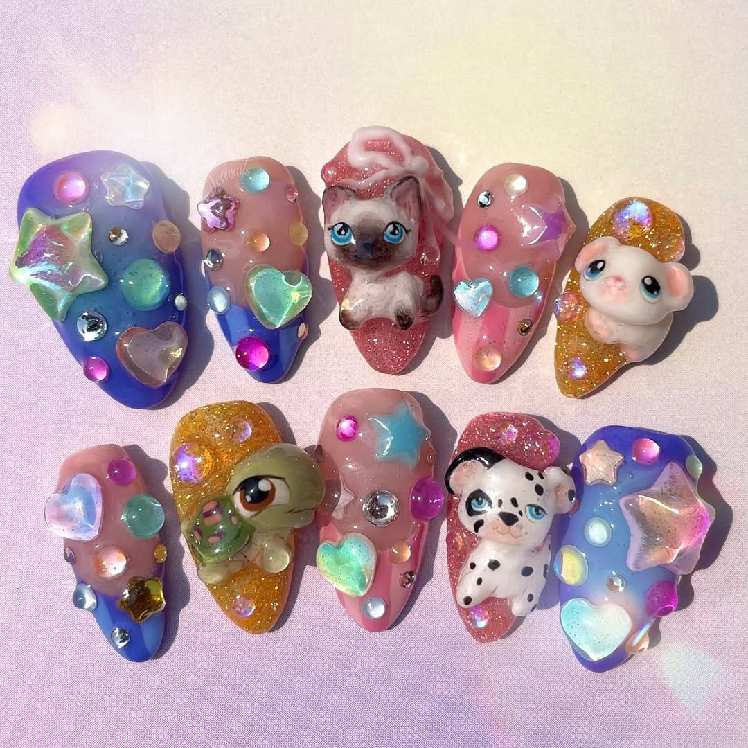 Post 10 by Lana  💅🏼 on Instagram (carousel)