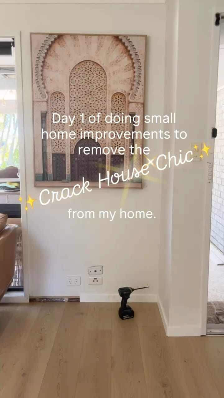 Post 7 by Ebony Furniture flipping | DIY on Instagram (video)