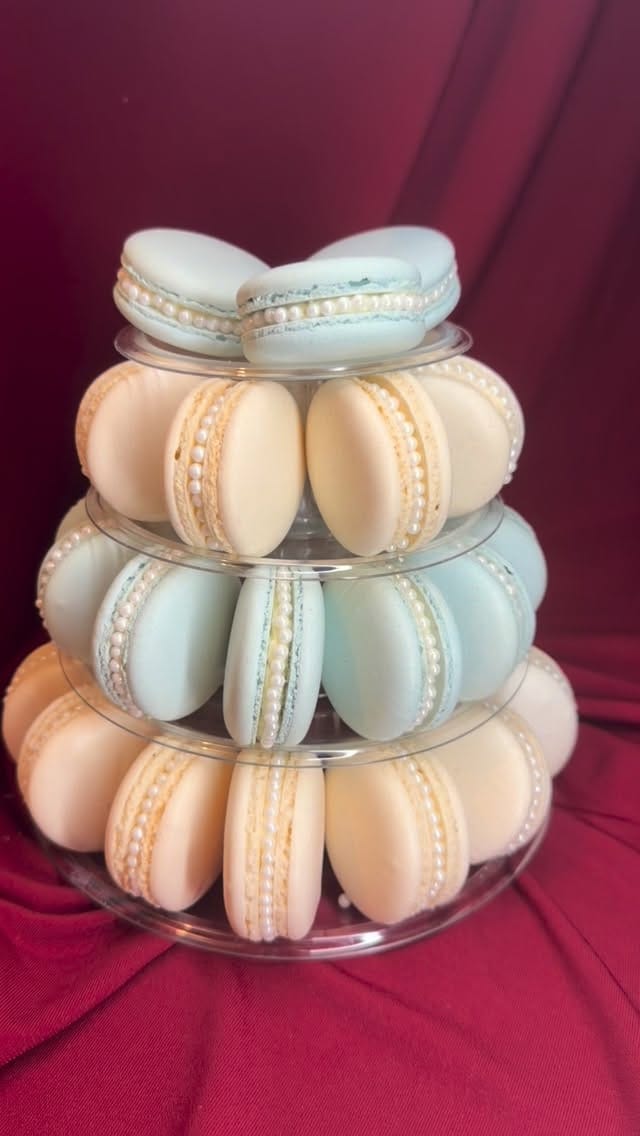 Post 5 by Macarons Sydney on Instagram (video)