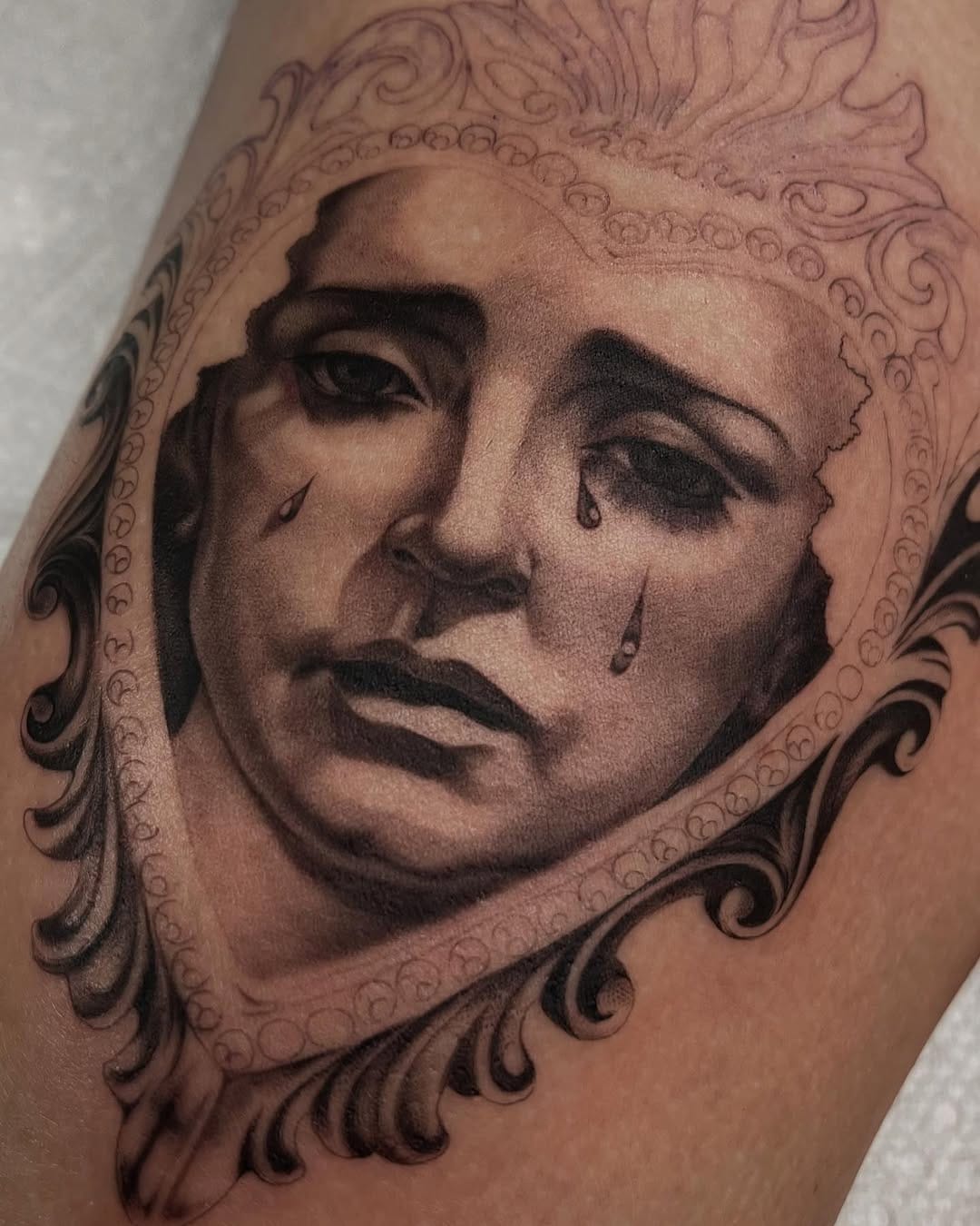 Post 9 by Ellie Iglesias| Tattoo Artist on Instagram (carousel)
