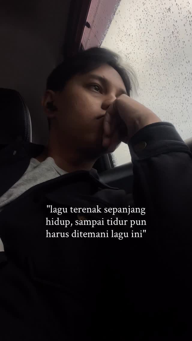 Post 9 by vix on Instagram (video)