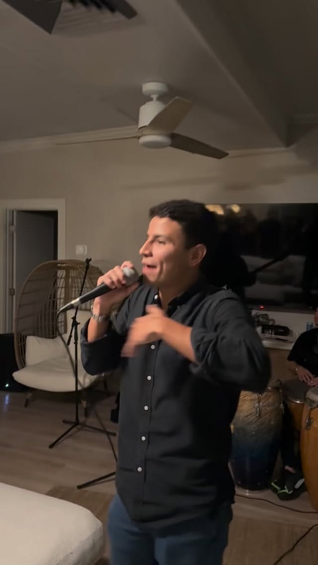 Post 4 by tiwi on Instagram (video)