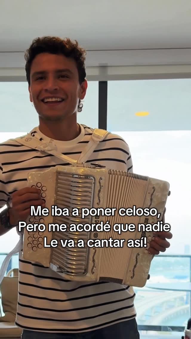 Post 3 by tiwi on Instagram (video)
