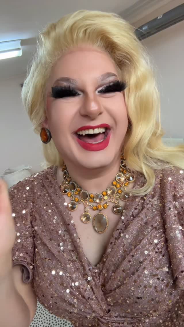 Post 9 by Bunny Galore on Instagram (video)