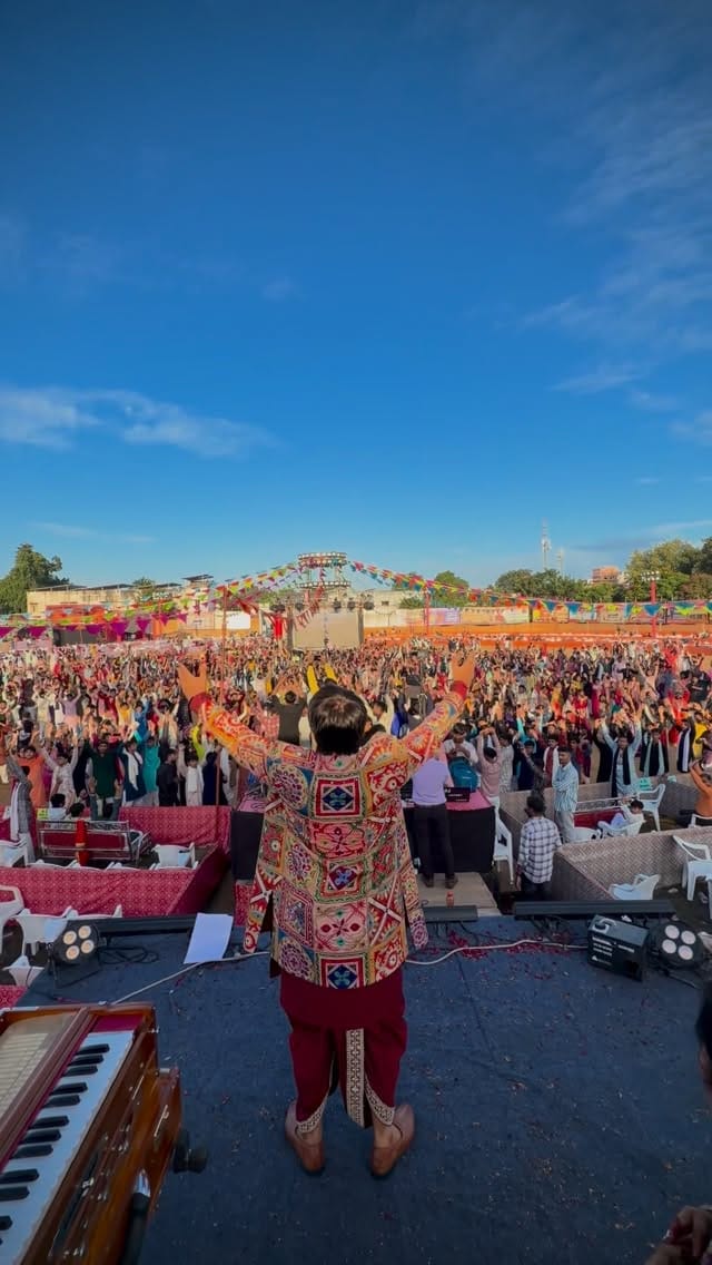 Post 10 by Sadashiv Dave on Instagram (video)