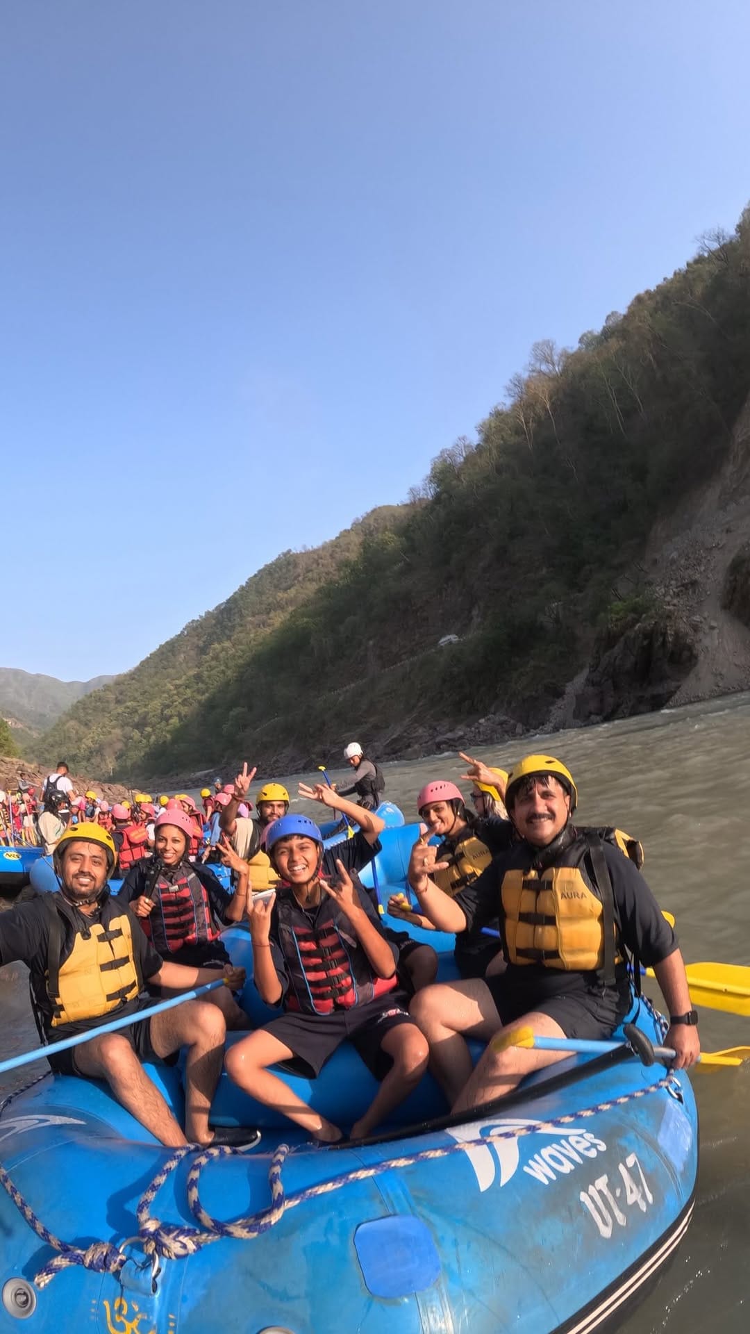 Post 6 by Sadashiv Dave on Instagram (video)