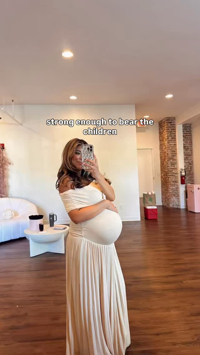 Post 8 by Destiny on Instagram (video)