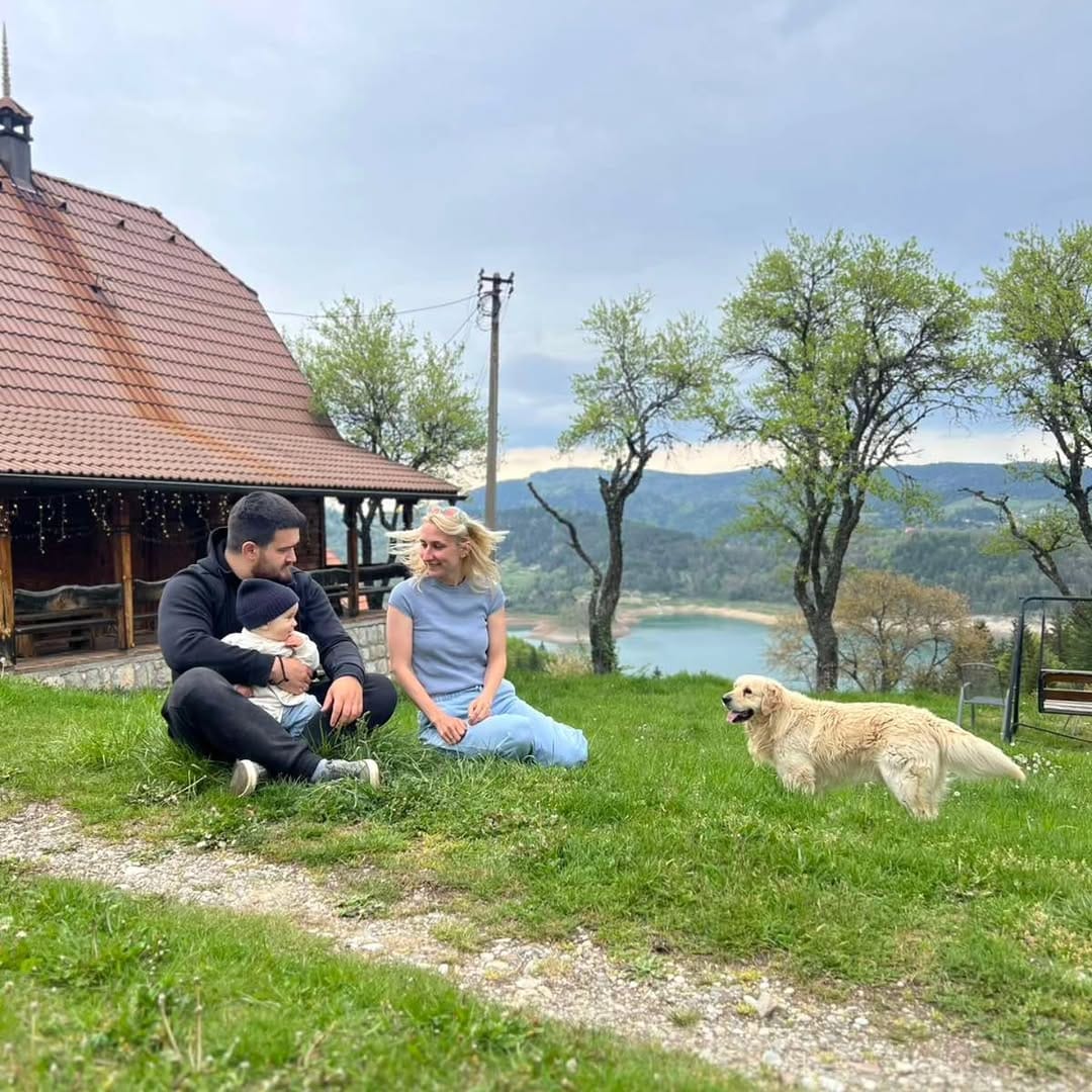 Post 5 by Smeštaj na Tari, Zaovine on Instagram (carousel)