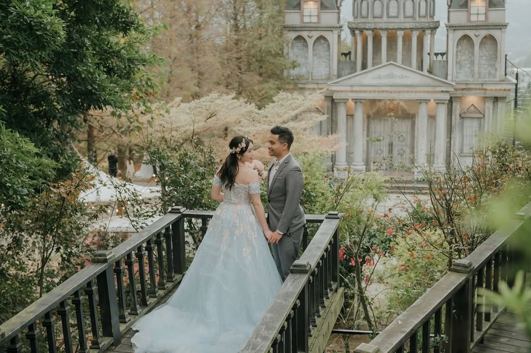 Post 1 by Stefa Yuwiko on Instagram (carousel)
