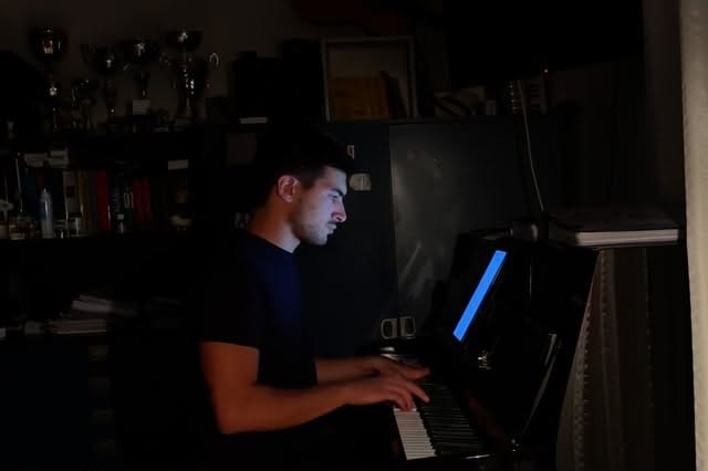 Post 2 by Ale P on Instagram (video)