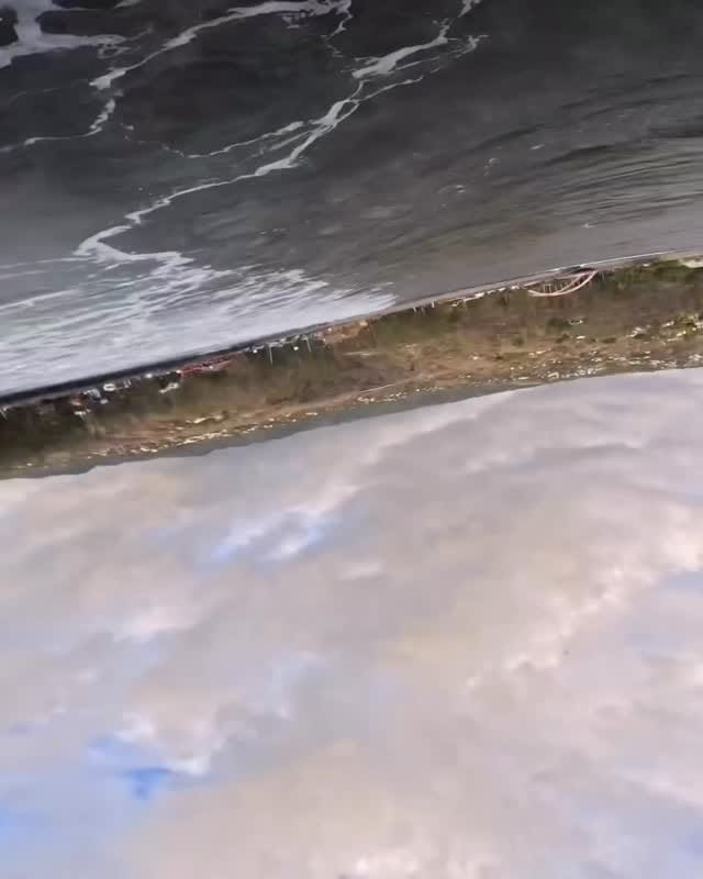 Post 8 by Inverted Bodyboarding ™ on Instagram (video)