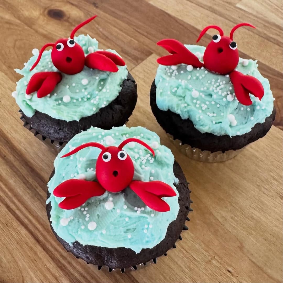 Post 10 by The Art of Cake Studio on Instagram (image)
