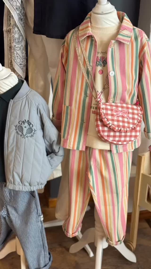 Post 9 by Hey Store on Instagram (video)