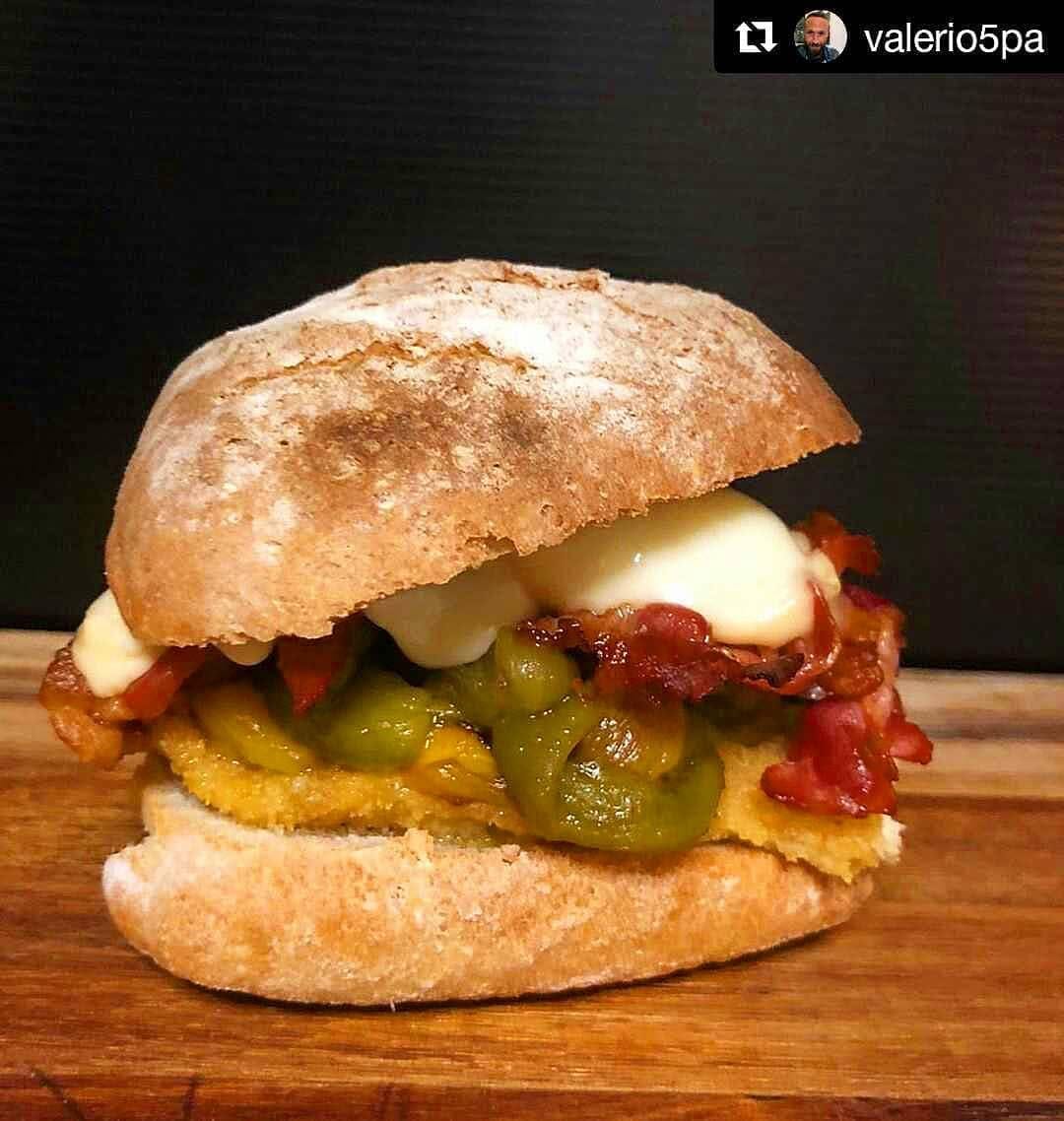 Post 5 by Top Italian Food on Instagram (image)