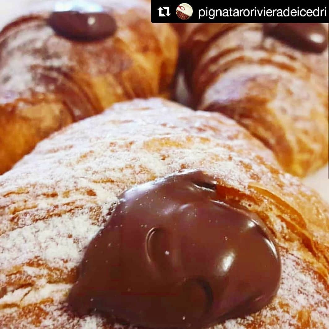 Post 8 by Top Italian Food on Instagram (image)