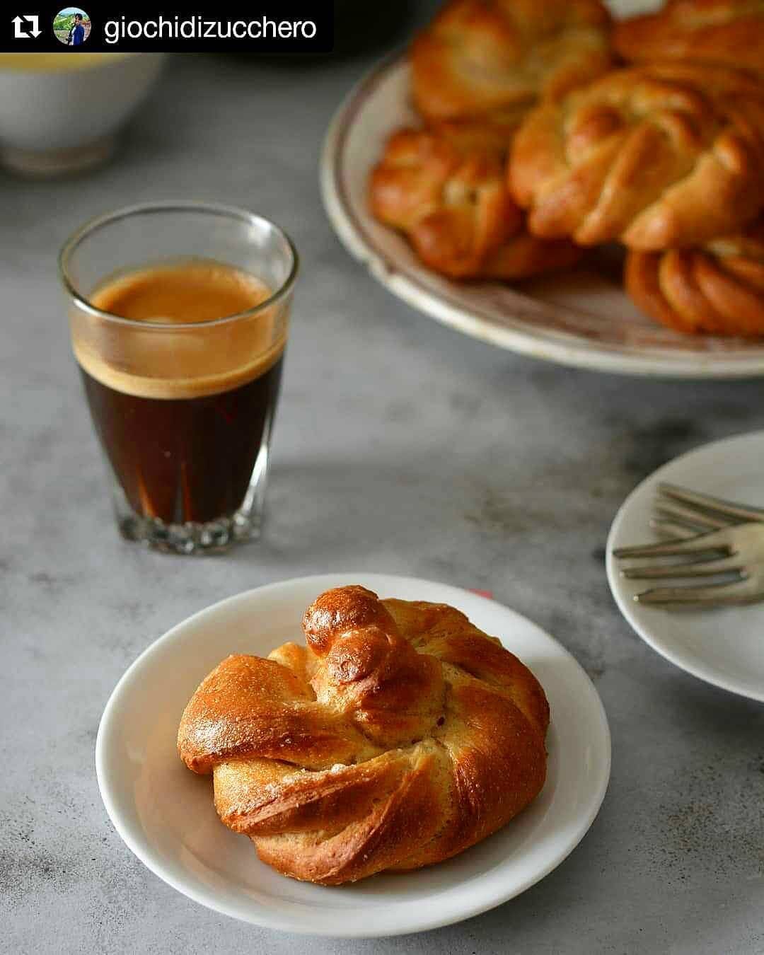 Post 3 by Top Italian Food on Instagram (image)