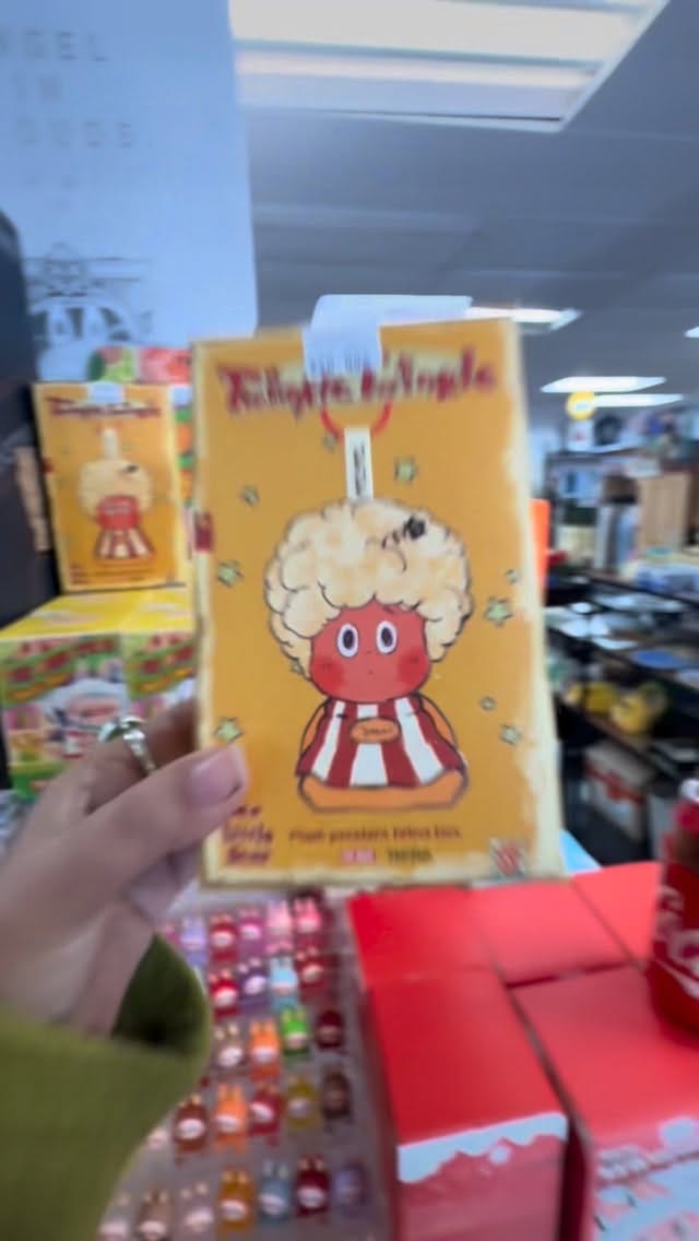 Post 4 by Annie's Collective Wonderland on Instagram (video)
