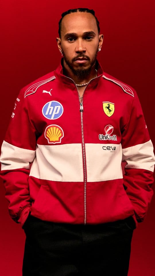 Post 10 by Pit Stop Melbourne - Official F1 Merchandise on Instagram (video)