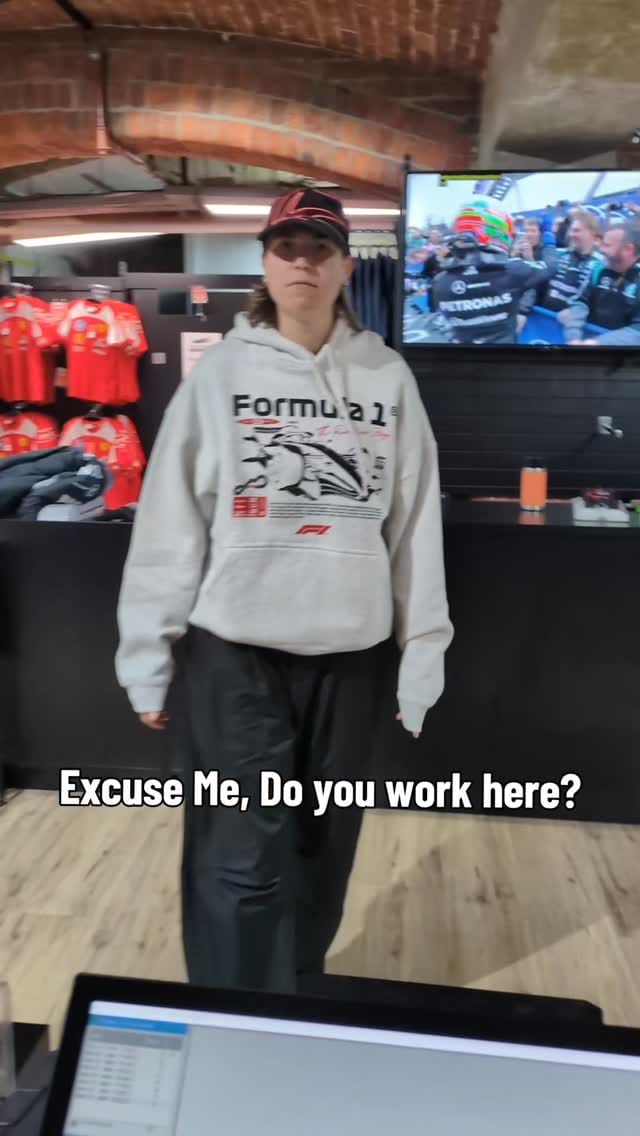 Post 4 by Pit Stop Melbourne - Official F1 Merchandise on Instagram (video)