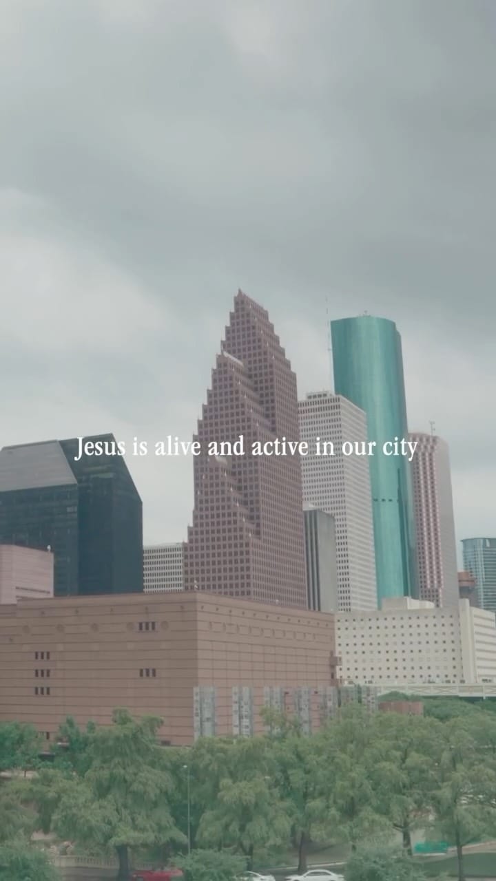 Post 10 by Metro Houston Young Adults on Instagram (video)