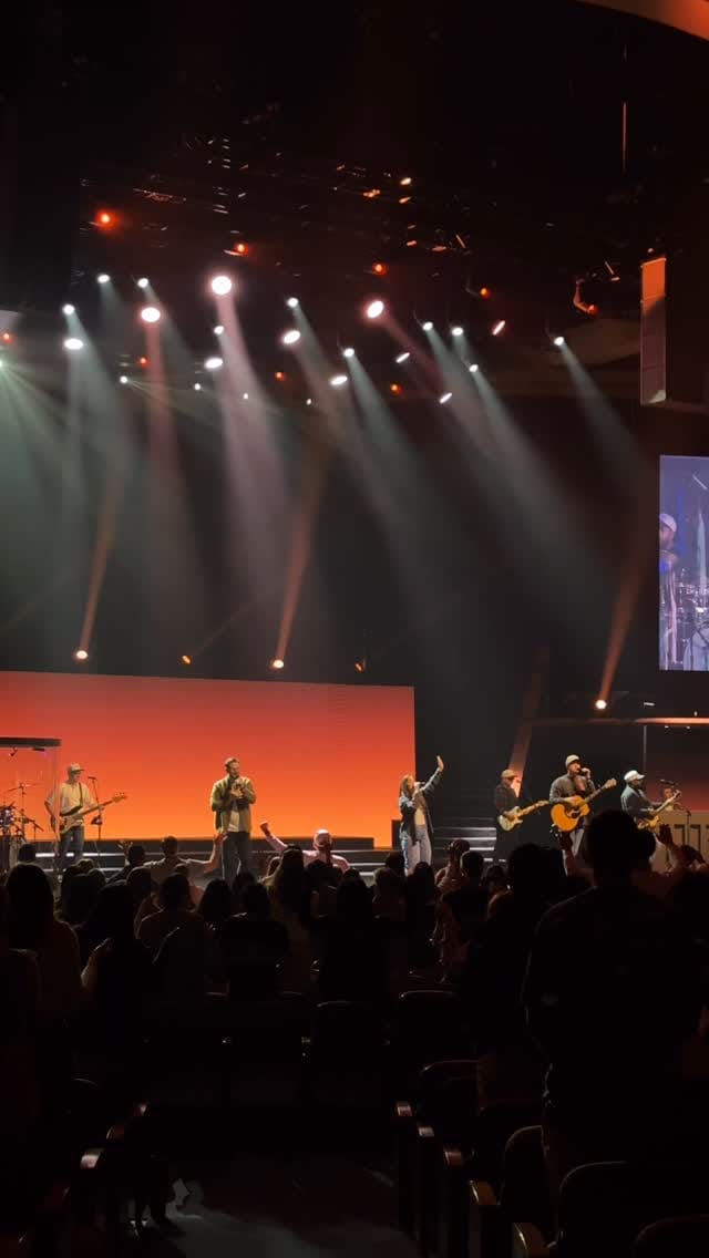 Post 8 by Metro Houston Young Adults on Instagram (video)