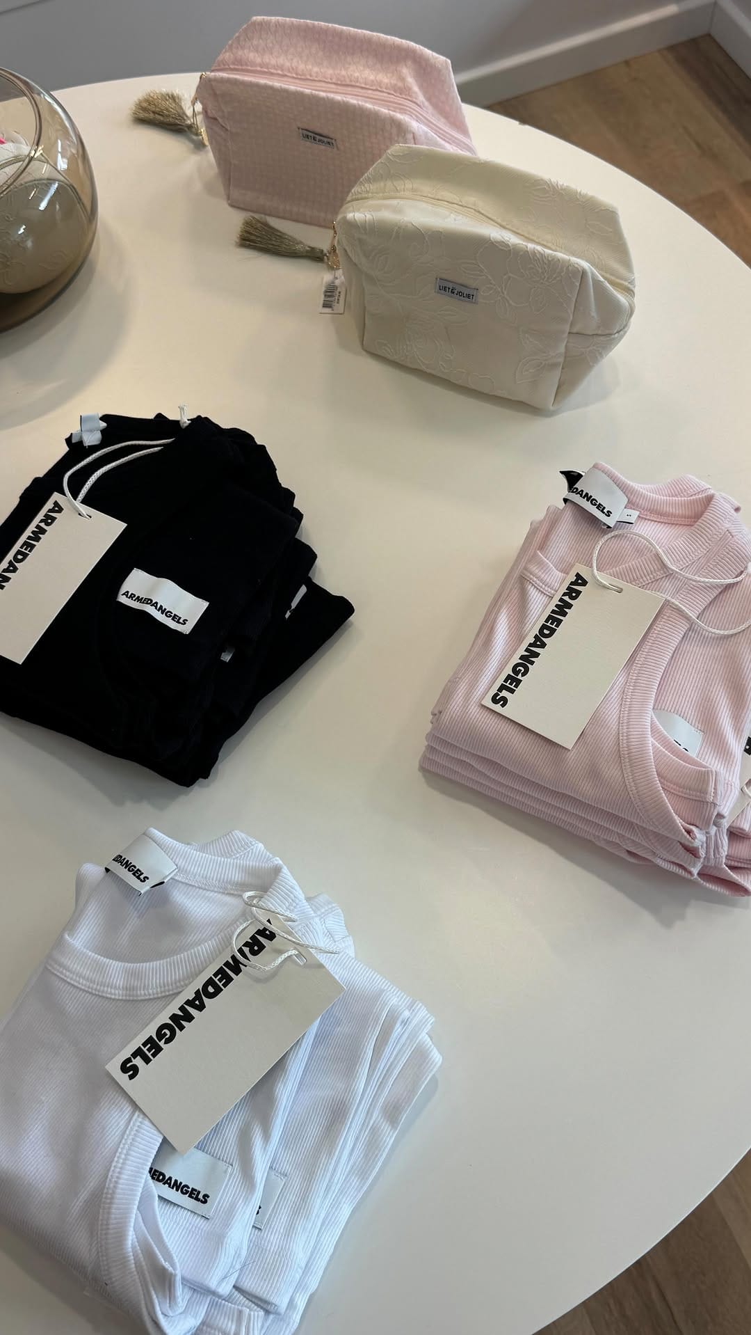 Post 6 by BOUTIQUE 1805 on Instagram (video)
