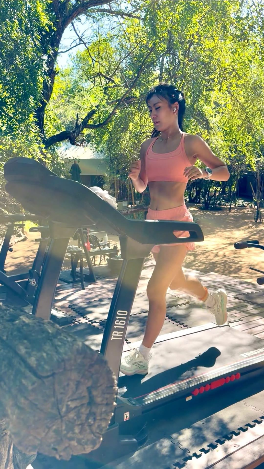 Post 6 by Catherine Liang on Instagram (video)