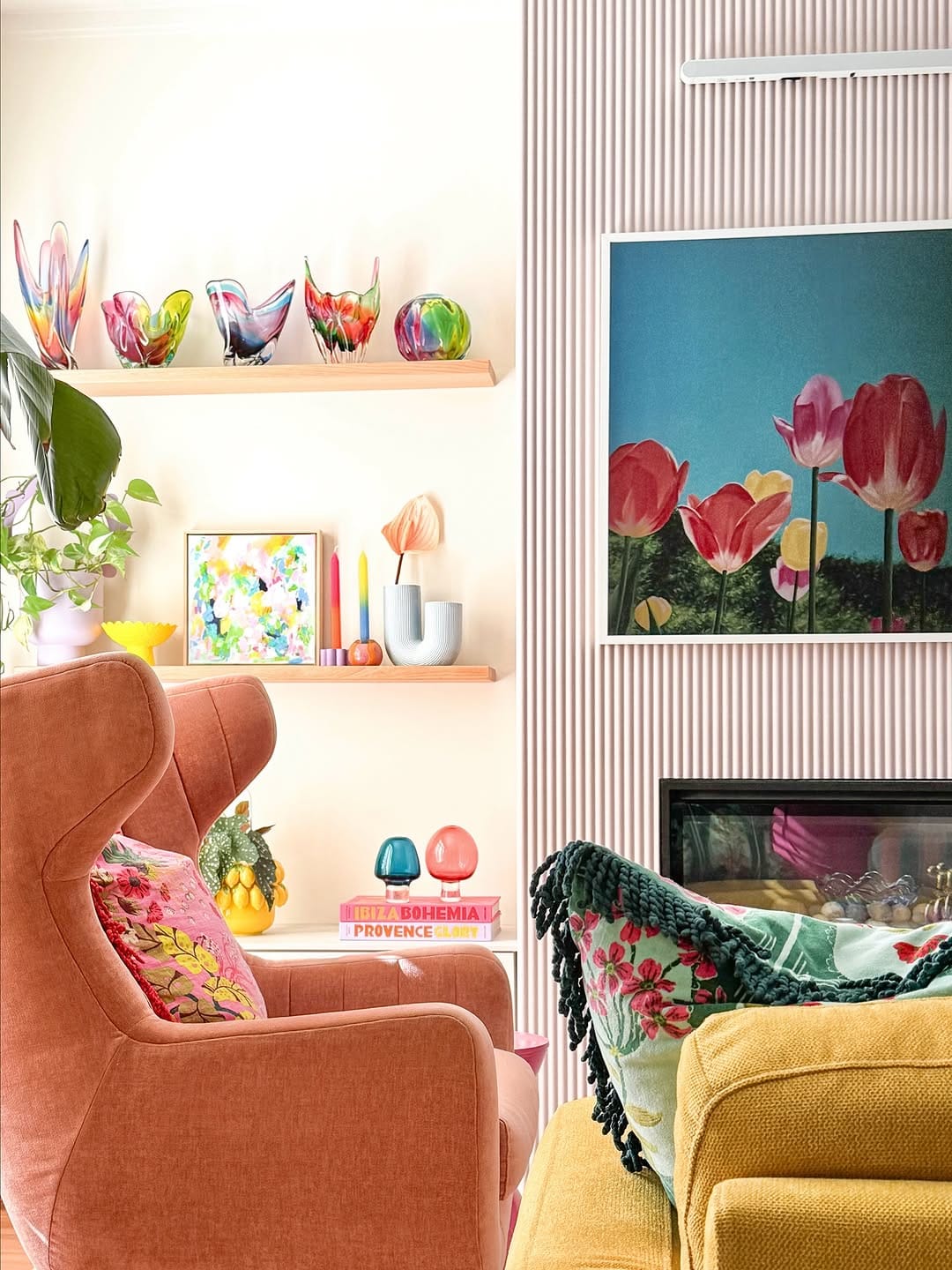 Post 8 by Rhiannon Smyth • Colourful Interiors on Instagram (image)
