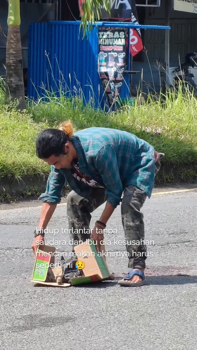 Post 9 by Kucing juga manusia on Instagram (video)